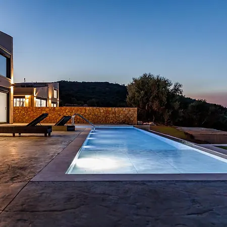 Lefkas View Luxury Villa *